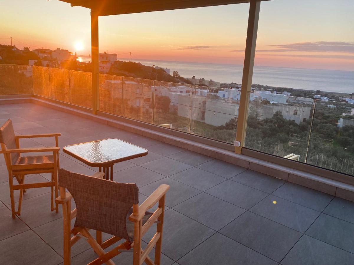 Zax Sea View Villas เอียราเปตรา ภายนอก รูปภาพ